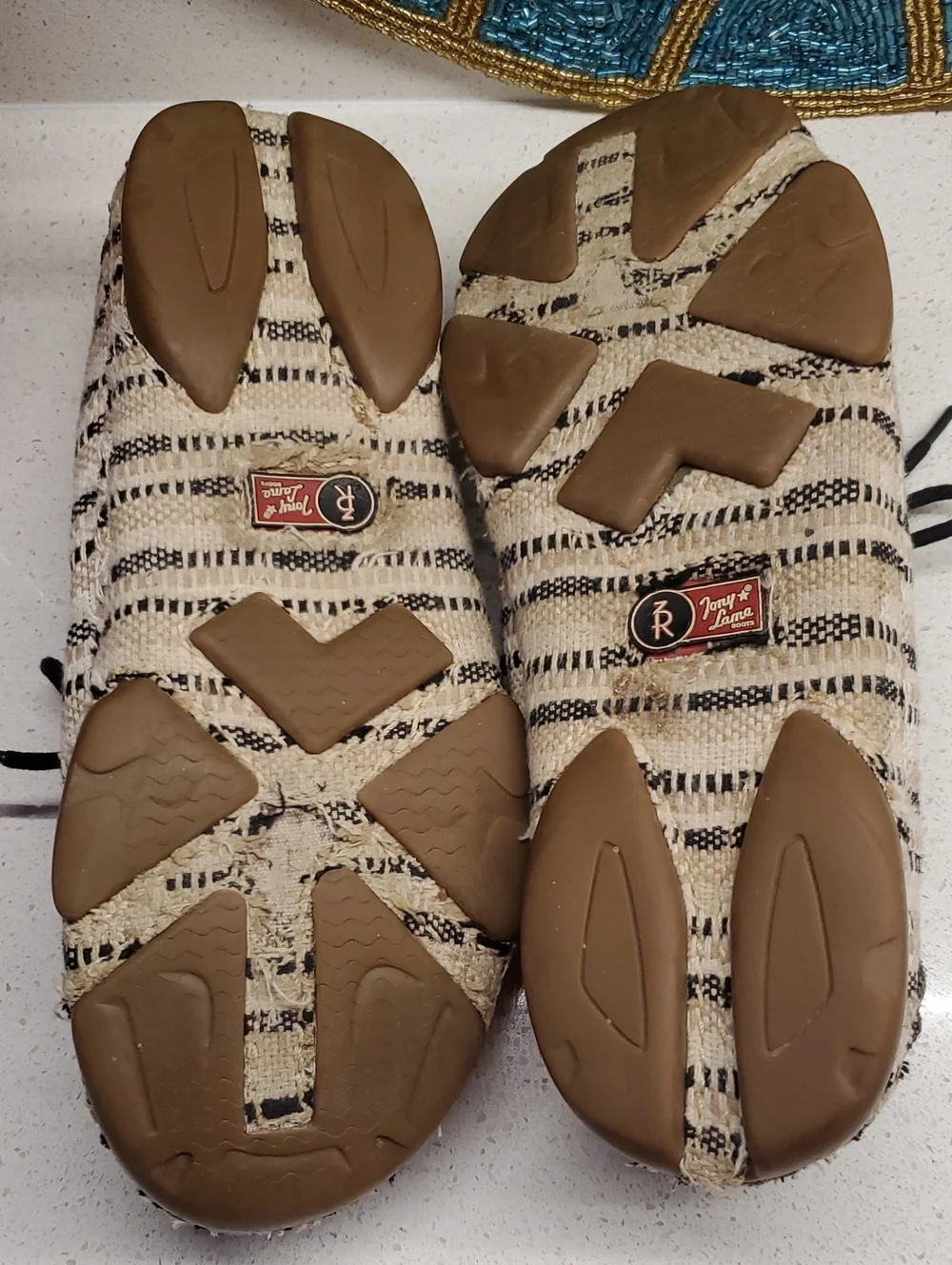 TONY LAMA Beige and Black Woven Driving Loafers (sz 8.5)